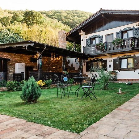 Отель Casa Soseco Оршова Экстерьер фото