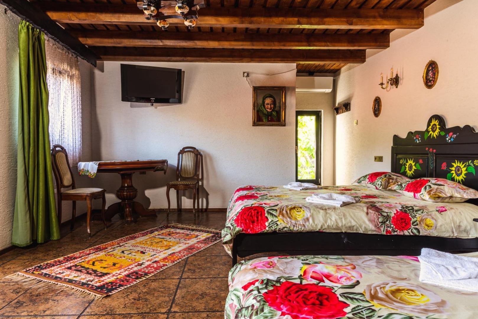 Отель Casa Soseco Оршова Экстерьер фото